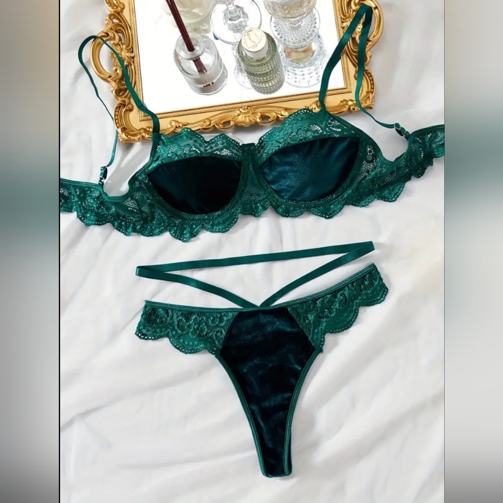 Set sexy Lace lingerie green/emerald